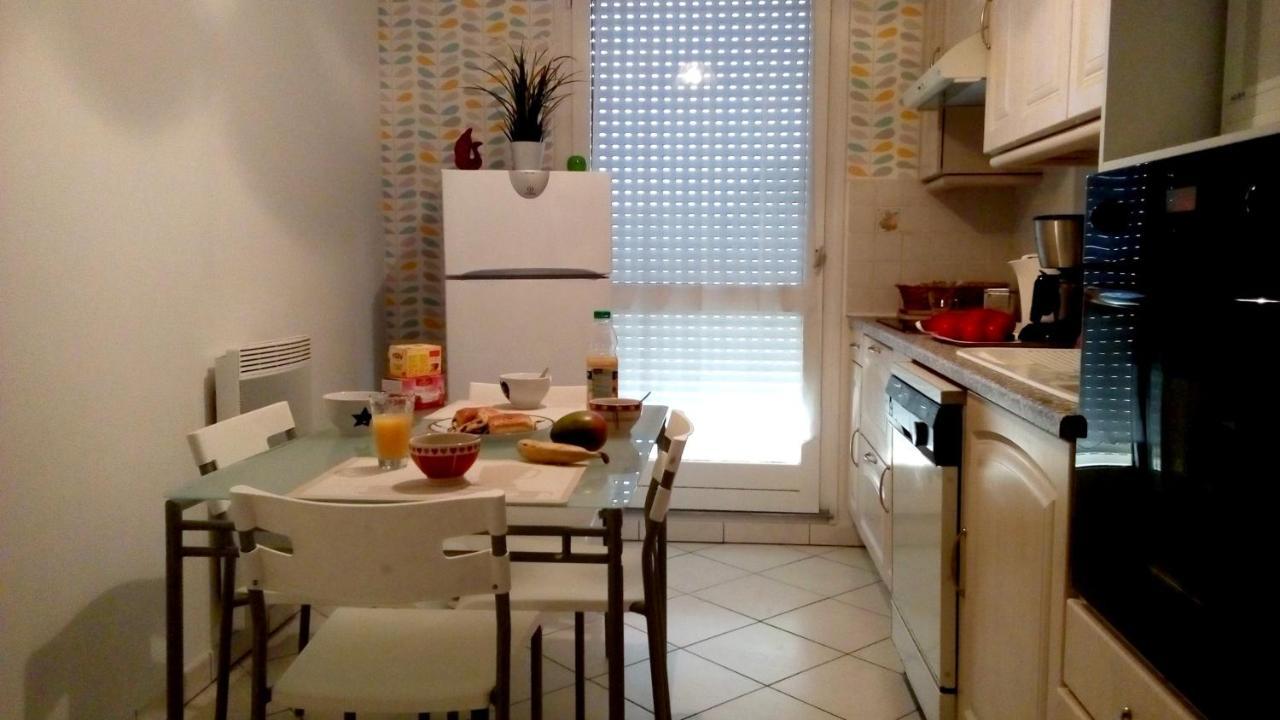 Between Historic Center And Quay, Ideal For Family Rouen Bagian luar foto